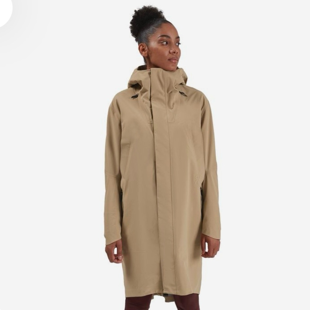 On Run On Clouds Parka in Chai Women’s Medium
